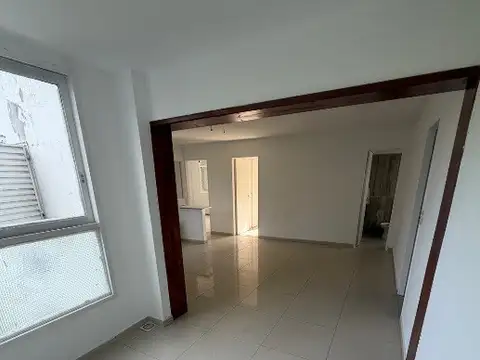 Avenida La Plata 1000