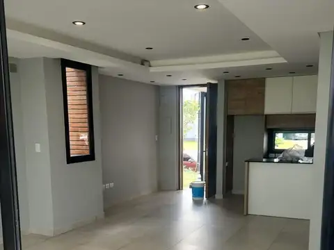 Casa en Country Viento Sur