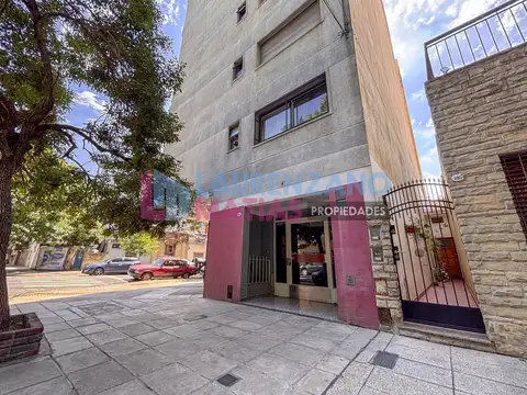 Mariano Acha  al 900