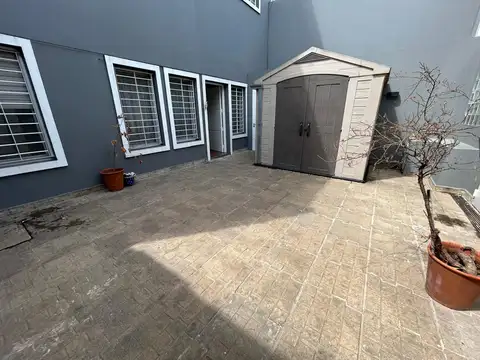 Depto Tipo Casa en Alquiler de 2 dormitorios
