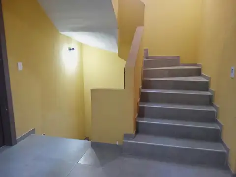 Departamento en Venta con 8 cocheras