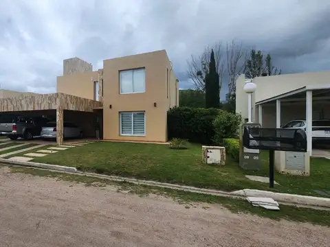 Casa Villantonio- Apta crédito hipotecario