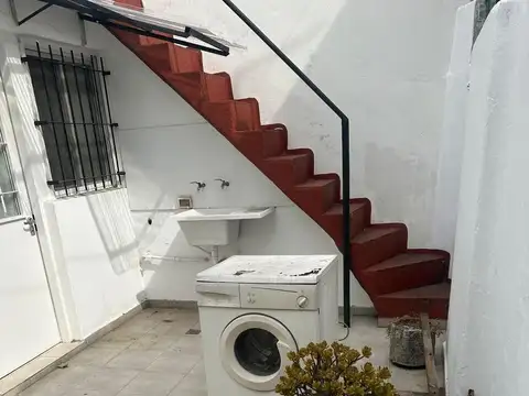 Depto Tipo Casa en Venta en Munro, USD 134.000