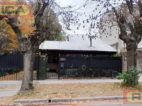 Casa - Ingeniero Adolfo Sourdeaux