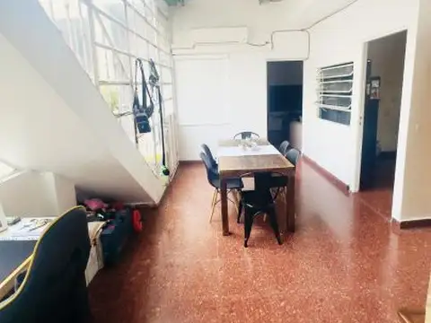 Depto Tipo Casa en Venta en Pompeya, USD 190.000