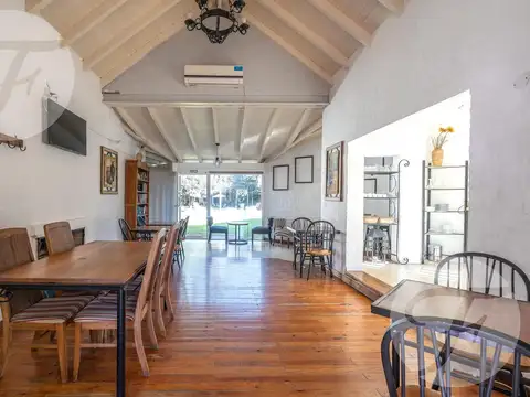 Hotel con vivienda en venta sobre lote propio en esquina, San Pedro – Inversión turística
