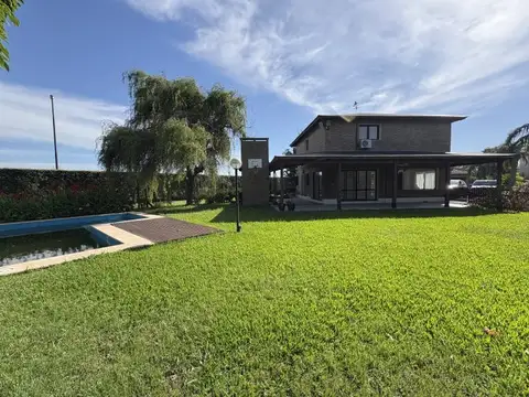 CADAQUES BARRIO CERRADO. AMPLIA Y LUMINOSA PROPIEDAD - MINIMO MENSUAL-