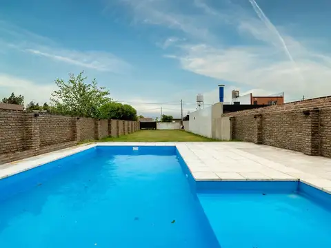 Terreno en venta alvear pileta quincho parrillero jardín