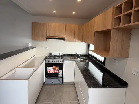 Depto Tipo Casa en Venta en Villa General Mitre, USD 129.000