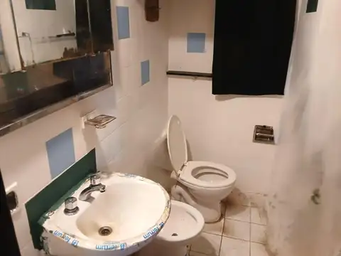 Directorio 1800, Piso P. Baja