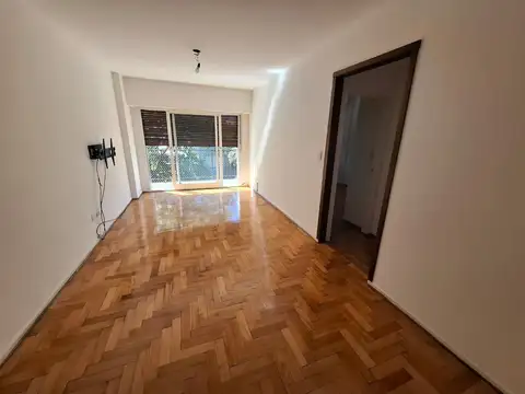 Departamento en Alquiler en Boedo, $ 900.000