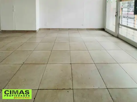 Alquiler Local Apto Todo Destino en Floresta