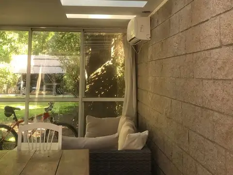 Casa en Venta en Barrio Parque Leloir, USD 385.000