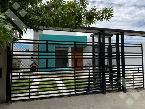 VENTA CASA 2 DORMITORIOS (APTA CRÉDITO HIPOTECARIO) - B° ENTRE AGUAS, GENERAL ROCA