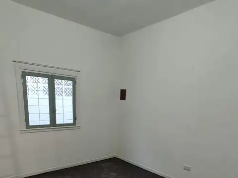 Depto Tipo Casa en Alquiler de 1 dormitorio