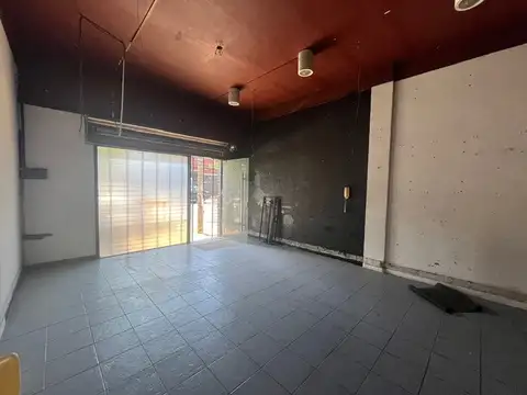 Local en Venta 60 años