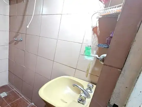 CASA UN DORMITORIO EN VENTA CON PILETA EN ANDINO