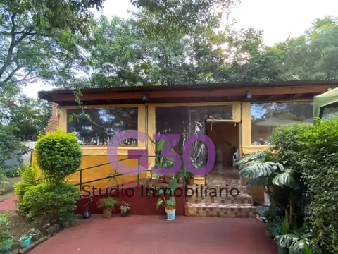 Quincho / Casa a la venta Barrio Pellegrini.