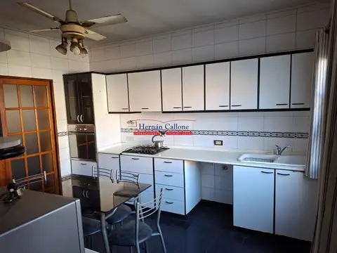 Casa en Alquiler en Ramos Mejía, $ 1.850.000