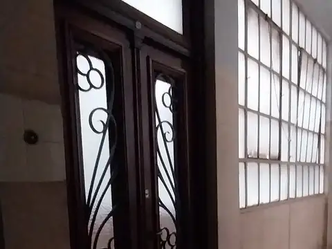 Avenida Caseros 800, Piso 2