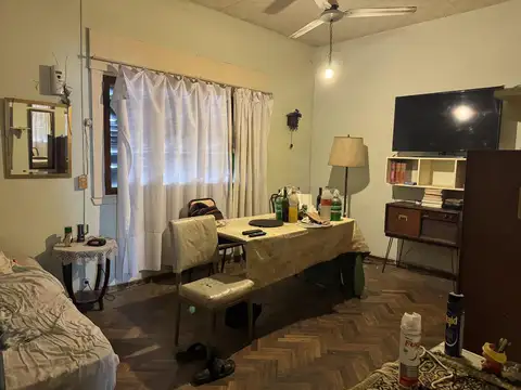 Depto Tipo Casa en Venta en Villa del Parque, USD 315.000