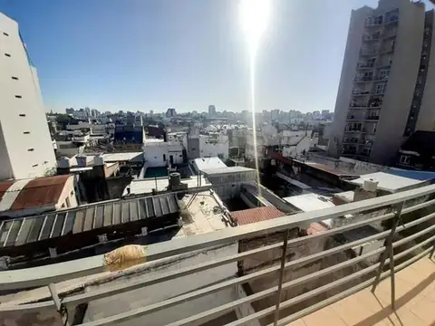 Departamento de 2 ambientes con balcón al contrafrente