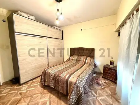 Venta Casa 5 Ambientes Multifamiliar con 2 Viviendas, Garage, Jardín y Terraza – 285 m² – Malargüe 5