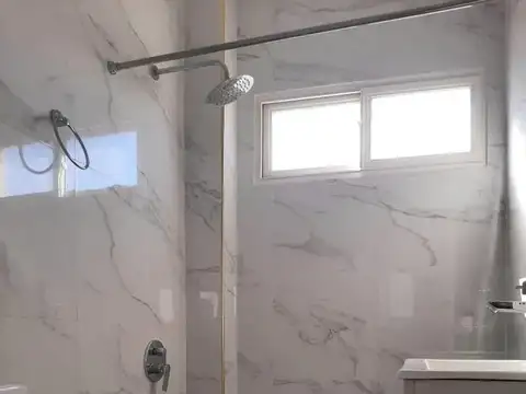 Av. Corrientes 2900, Piso 9