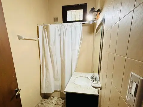Casa en Alquiler en Villa General Mitre, $ 1.600.000