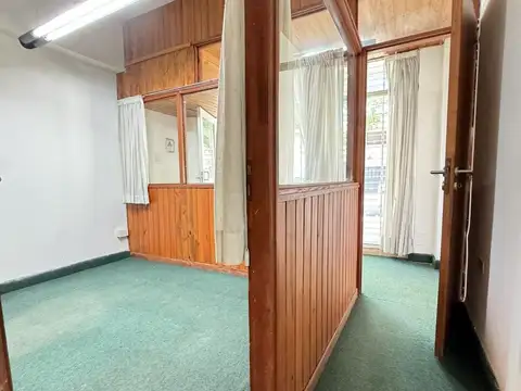 Oficina 2 ambientes con 1 baño