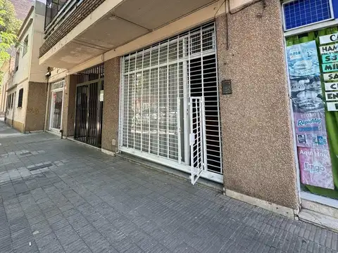 Maipu al 2400