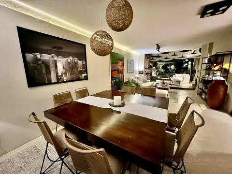 Casa en Venta de 5 dormitorios