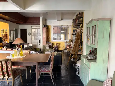 Depto Tipo Casa en Venta en Monte Castro, USD 215.000