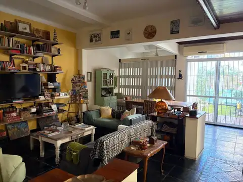 Depto Tipo Casa en Venta de 2 dormitorios
