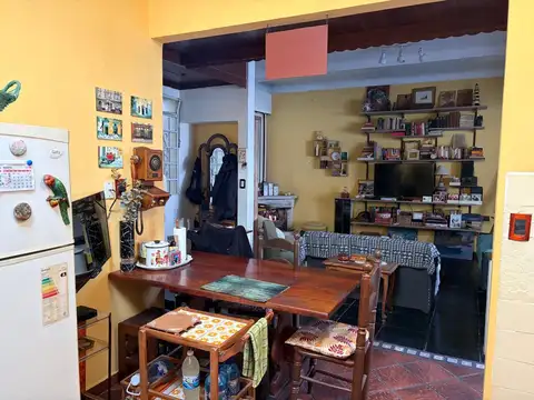 Depto Tipo Casa en Venta 56 años