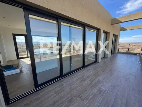 Casa en Venta en Picun Leufu, USD 245.000