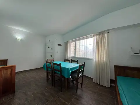 Departamento en Alquiler en Villa Gesell, $ 100