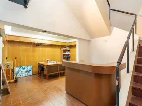 Galpon en Venta en Monte Castro, USD 620.000