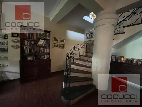 Casa en Venta en Godoy Cruz, USD 120.000