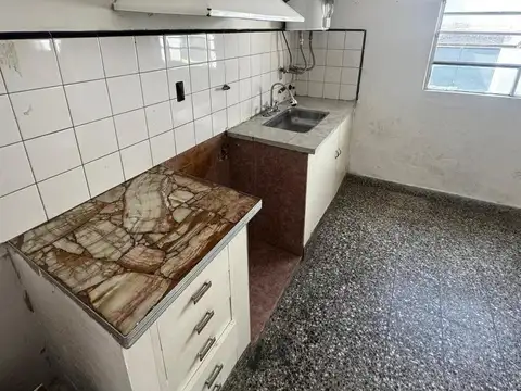 Depto Tipo Casa en Alquiler de 1 dormitorio