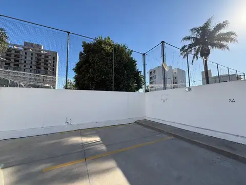 Cochera en alquiler en Edificio San Jerónimo 67