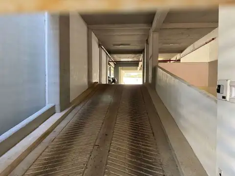 Cochera en alquiler en Edificio San Jerónimo 67