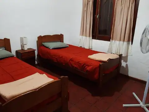Casa 7 ambientes con 3 baños