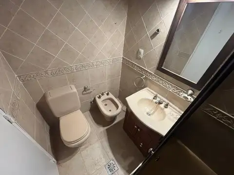 ALQUILER DEPARTAMENTO 3 AMB  CON BALCON Y COCHERA