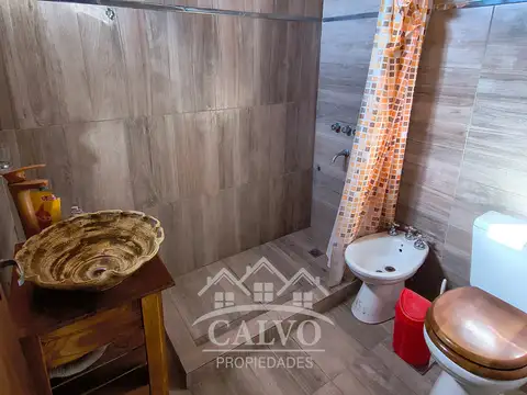 Casa con Pileta en Venta. Mercedes, Buenos Aires.