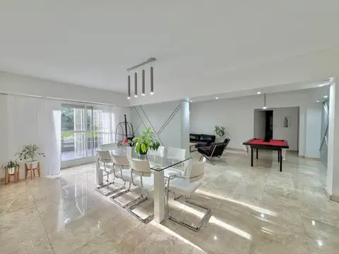 Departamento 5 Ambientes en Flores con Patio