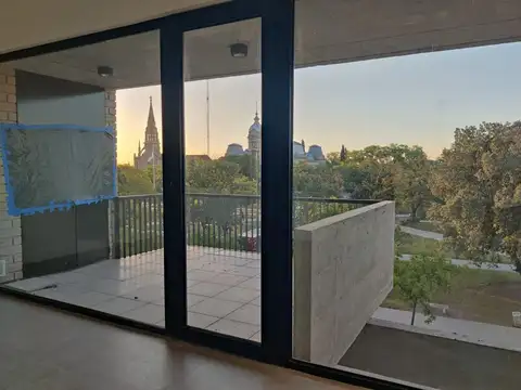 Departamento en Alquiler con 1 cocheras