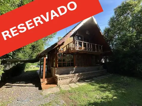Casa en Venta dentro del Barrio Cerrado Altos del Barranco.