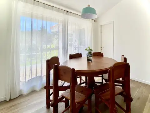 Casa en Alquiler Temporal de 4 dormitorios