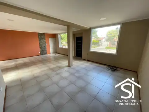 Local en Alquiler en Roldan, $ 590.000
